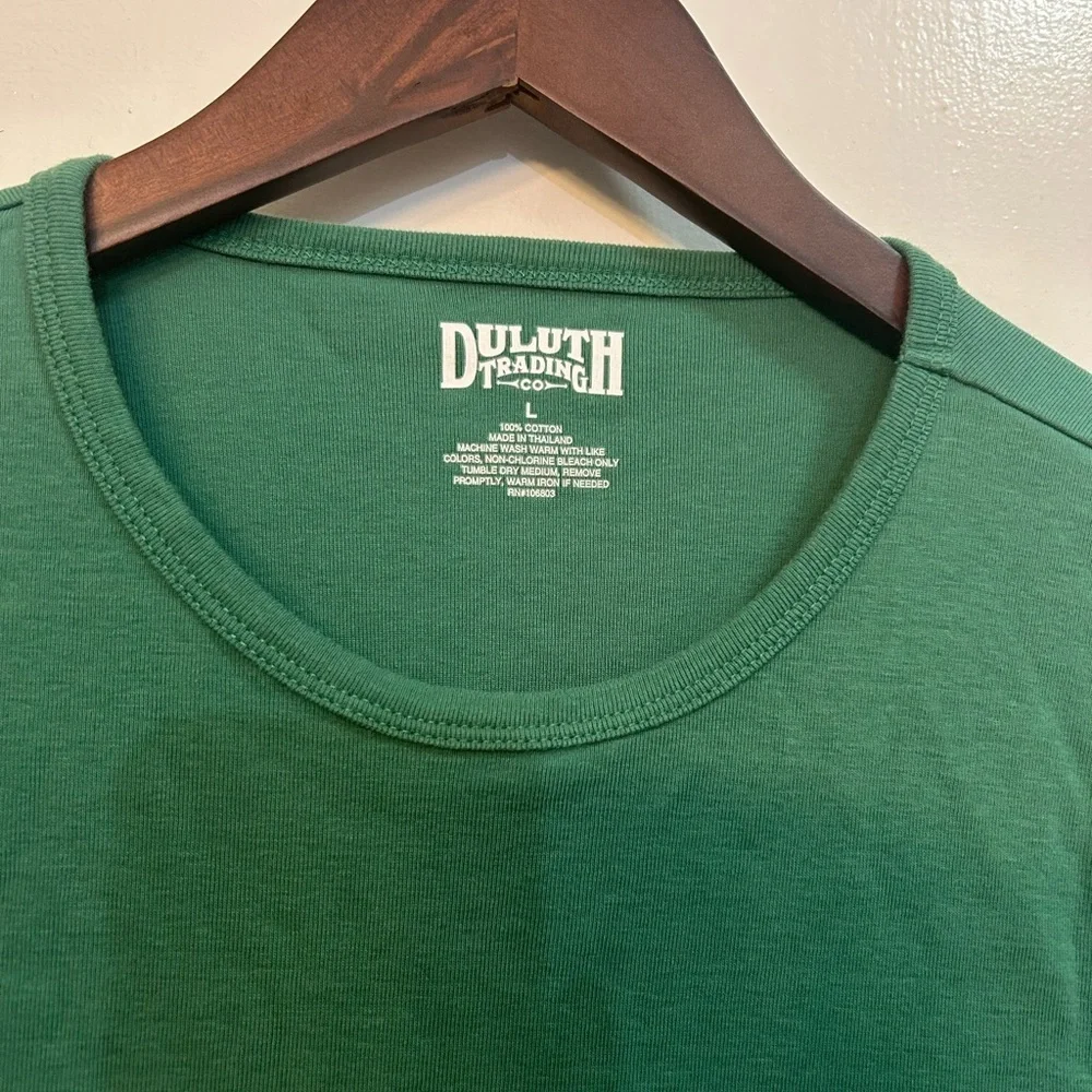 Duluth Trading Co Men’s Cotton Tshirt size Large